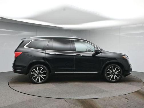 2022 Honda Pilot AWD Elite