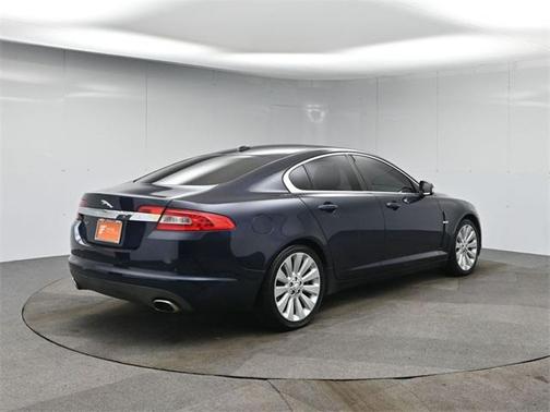 2009 Jaguar XF Premium Luxury