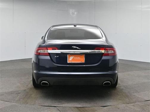 2009 Jaguar XF Premium Luxury