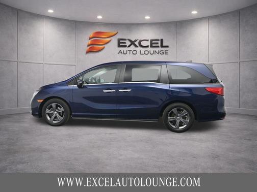 Blue 2022 Honda Odyssey EX