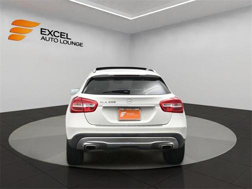 2017 Mercedes-Benz GLA 250 Base