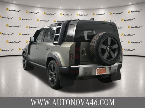 Pangea Green Metallic 2020 Land Rover Defender 110 HSE