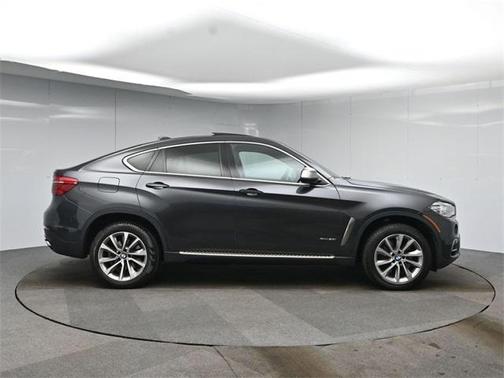 2017 BMW X6 xDrive50i