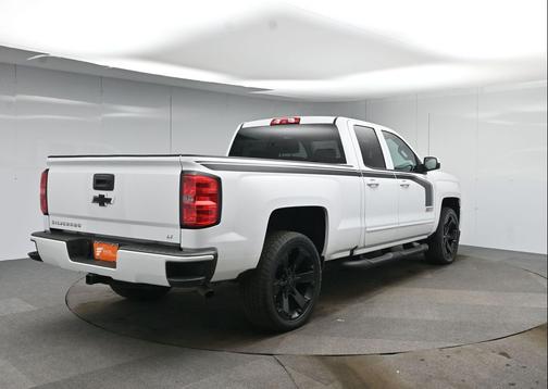 2018 Chevrolet Silverado 1500 2LT
