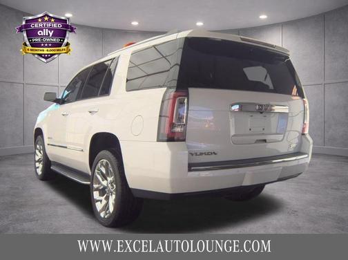 White Frost Tricoat 2019 GMC Yukon Denali