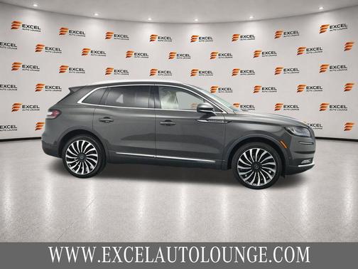 Chroma Caviar Dark Gray Metallic Clearcoat 2022 Lincoln Nautilus Black Label