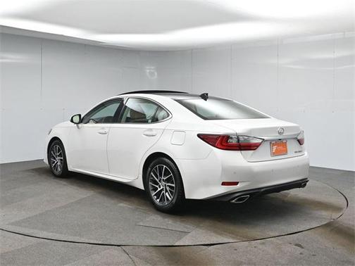 2016 Lexus ES 350 Base