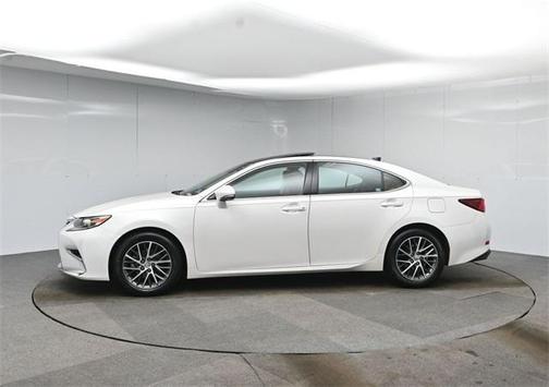 2016 Lexus ES 350 Base