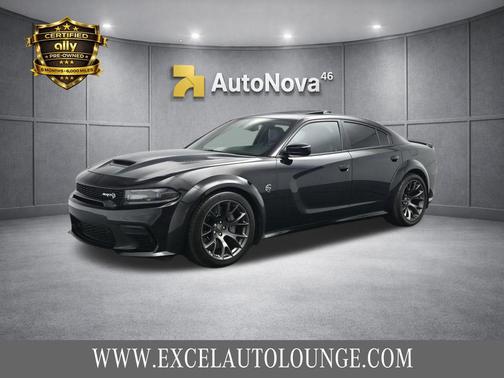 Pitch Black Clearcoat 2021 Dodge Charger SRT Hellcat