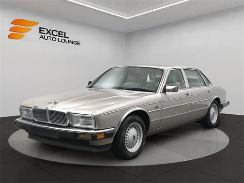 1988 Jaguar XJ6 Vanden Plas