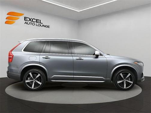 2018 Volvo XC90 T5 R-Design
