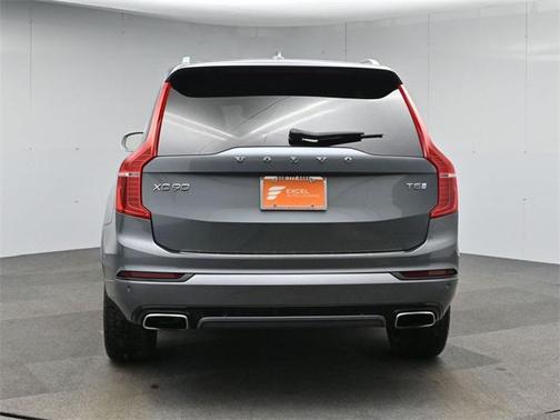 2018 Volvo XC90 T5 R-Design