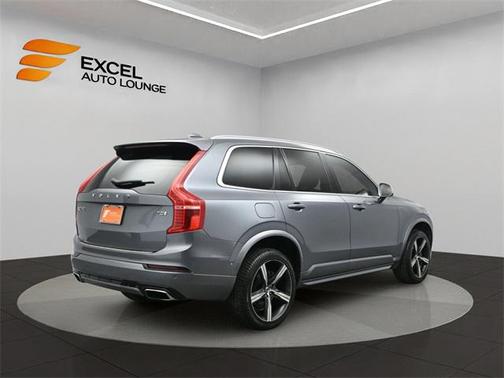 2018 Volvo XC90 T5 R-Design