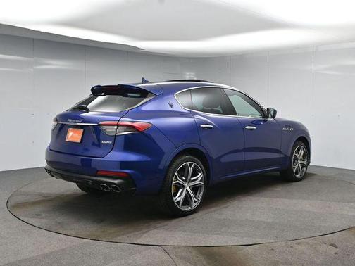 2022 Maserati Levante Modena