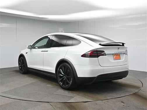 2019 Tesla Model X Long Range