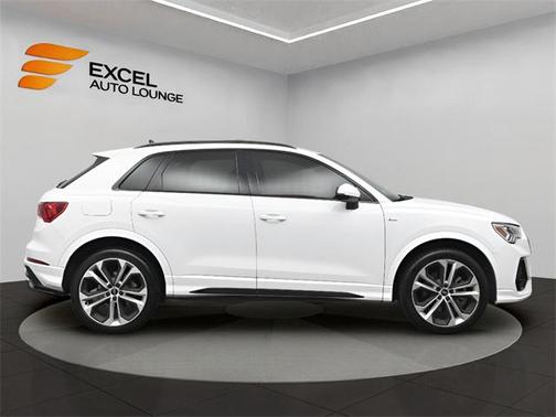 2021 Audi Q3 45 S line Premium Plus