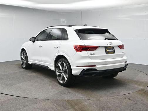 2021 Audi Q3 45 S line Premium Plus