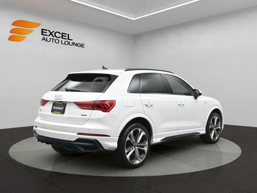 2021 Audi Q3 45 S line Premium Plus