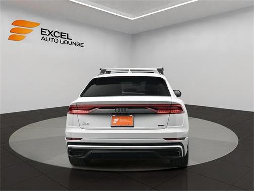 2021 Audi Q8 55 Premium Plus