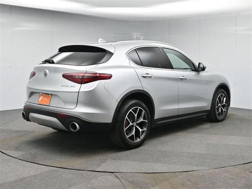2019 Alfa Romeo Stelvio Ti