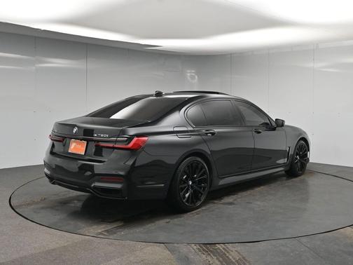 2020 BMW 750 i xDrive