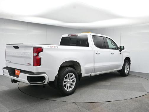 Summit White 2019 Chevrolet Silverado 1500 RST