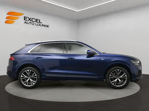 2020 Audi Q8 55 Prestige