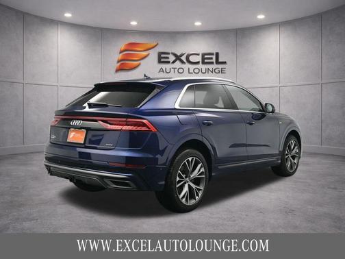 Navarra Blue Metallic 2020 Audi Q8 55 Prestige