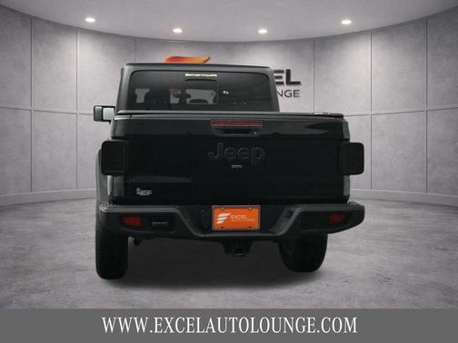 Black Clearcoat 2020 Jeep Gladiator Sport S