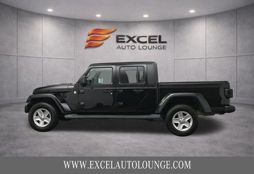 Black Clearcoat 2020 Jeep Gladiator Sport S