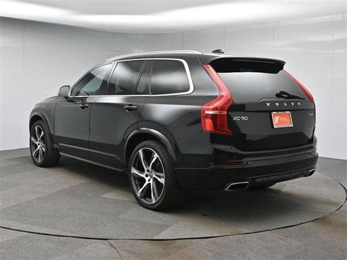 2018 Volvo XC90 T6 R-Design
