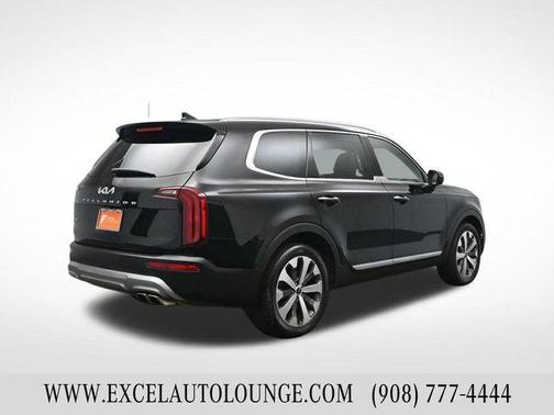 2022 Kia Telluride S