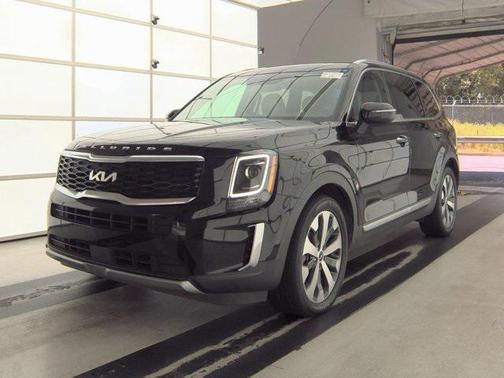 2022 Kia Telluride S
