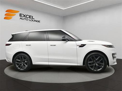 2023 Land Rover Range Rover Sport SE