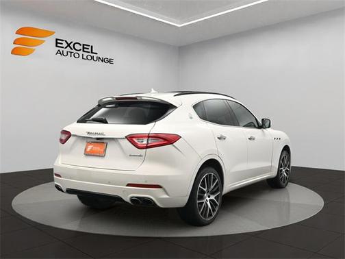 2017 Maserati Levante S