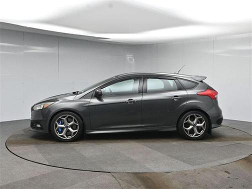 2017 Ford Focus ST ST