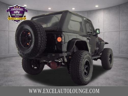 Black Clearcoat 2022 Jeep Wrangler Rubicon