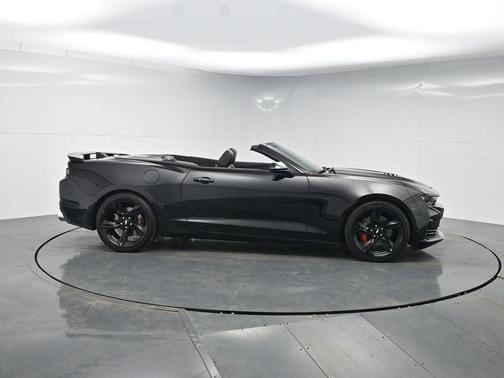 Black 2019 Chevrolet Camaro 2SS