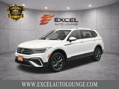 White 2022 Volkswagen Tiguan 2.0T SE 4MOTION