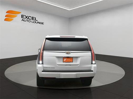2020 Cadillac Escalade Luxury