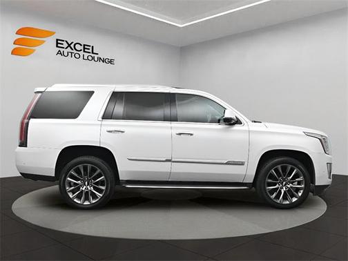 2020 Cadillac Escalade Luxury