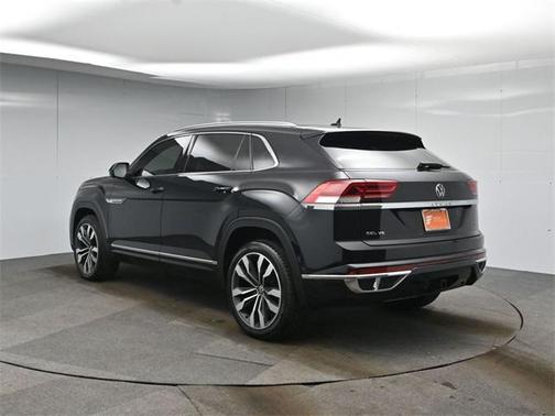 2023 Volkswagen Atlas Cross Sport 3.6L V6 SEL Premium R-Line