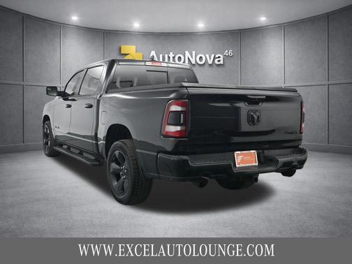 Diamond Black Crystal Pearlcoat 2019 RAM 1500 Rebel