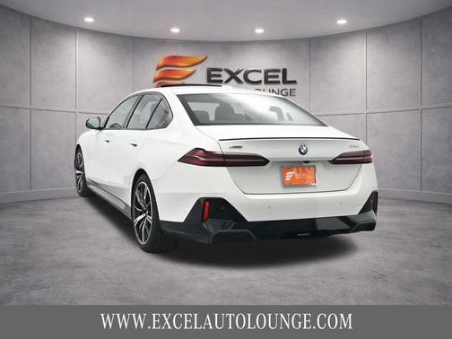 Alpine White 2024 BMW 530 xDrive