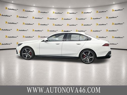 Alpine White 2024 BMW 530 xDrive