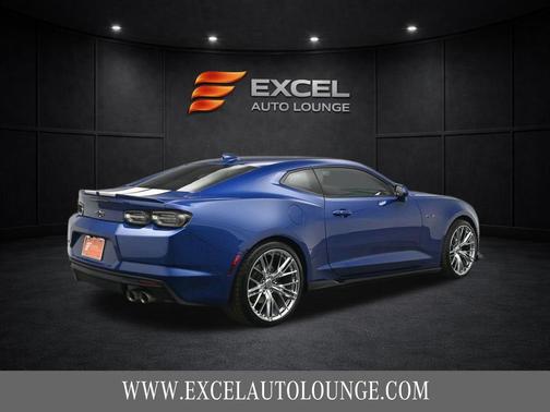 2022 Chevrolet Camaro RWD Coupe LT1