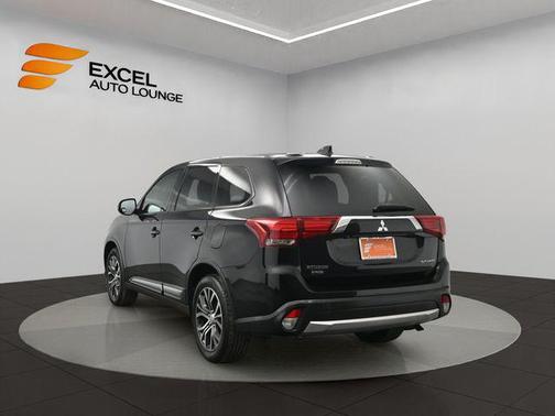 2018 Mitsubishi Outlander SE
