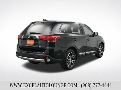 2018 Mitsubishi Outlander SE
