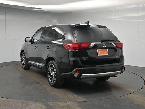 2018 Mitsubishi Outlander SE