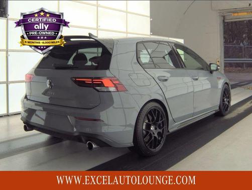 2024 Volkswagen Golf GTI 2.0T SE DSG